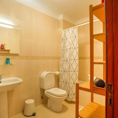 Beautiful With A Bedroom In Meia Praia And A Communal Swimming Pool Apartamento Lagos